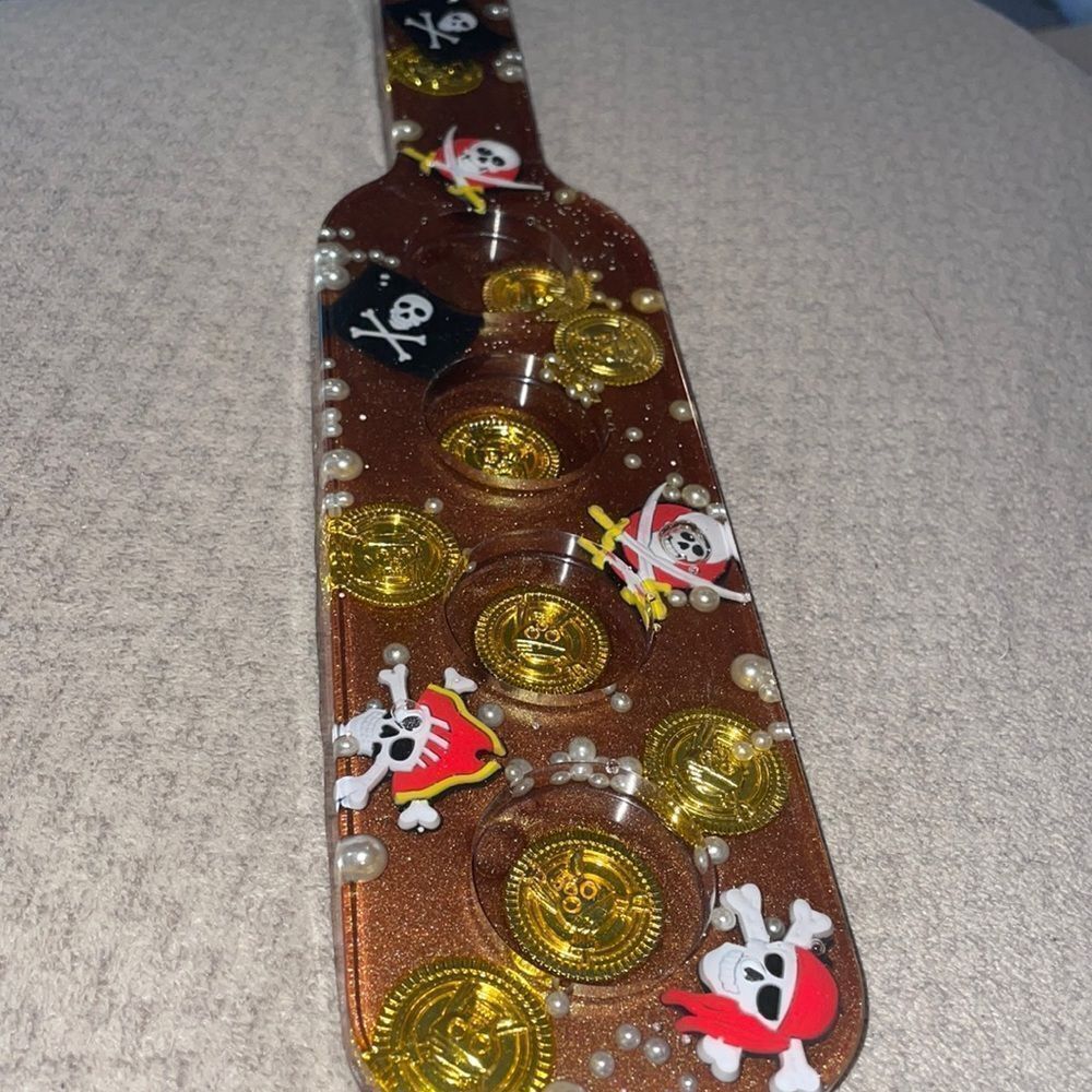 Handmade resin epoxy Pirates hidden treasure shot flight board